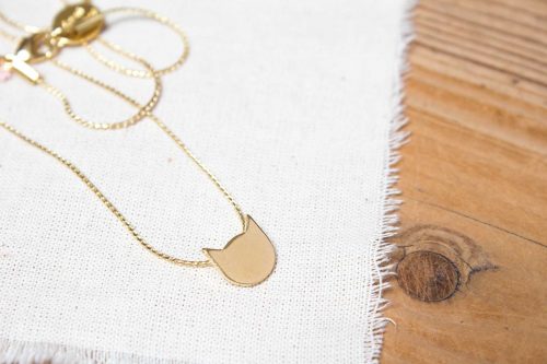 Colgante gato Miau de Fauna y Flora joyería inspirada en la Naturaleza