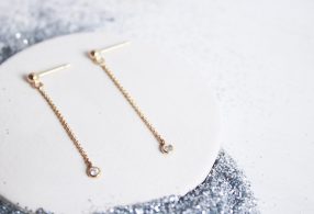 Pendientes largos con circonita Estrella Polar Chapados en oro de 18kt y libres de níquel y plomo