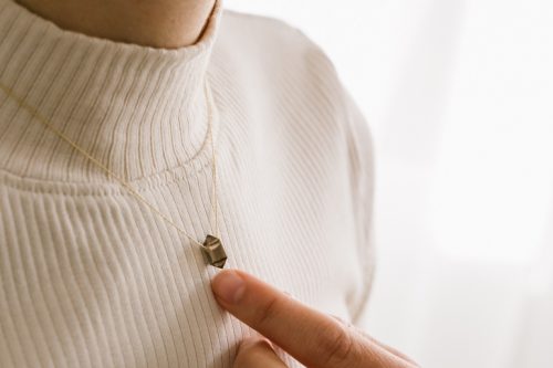 Collar punta de cuarzo ahumado Artemis de Fauna y Flora 2