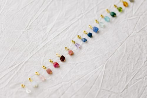 Colgantes charm piedras naturales de Fauna y Flora